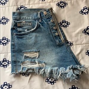 Zara highwaisted denim shorts